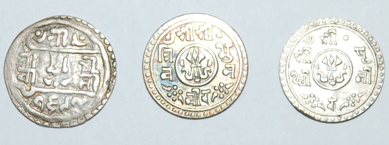 NEPAL FRACTIONAL SILVER LOT (3 PIECES) - foto 1
