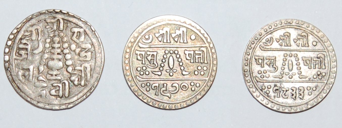 NEPAL FRACTIONAL SILVER LOT (3 PIECES) - foto 2