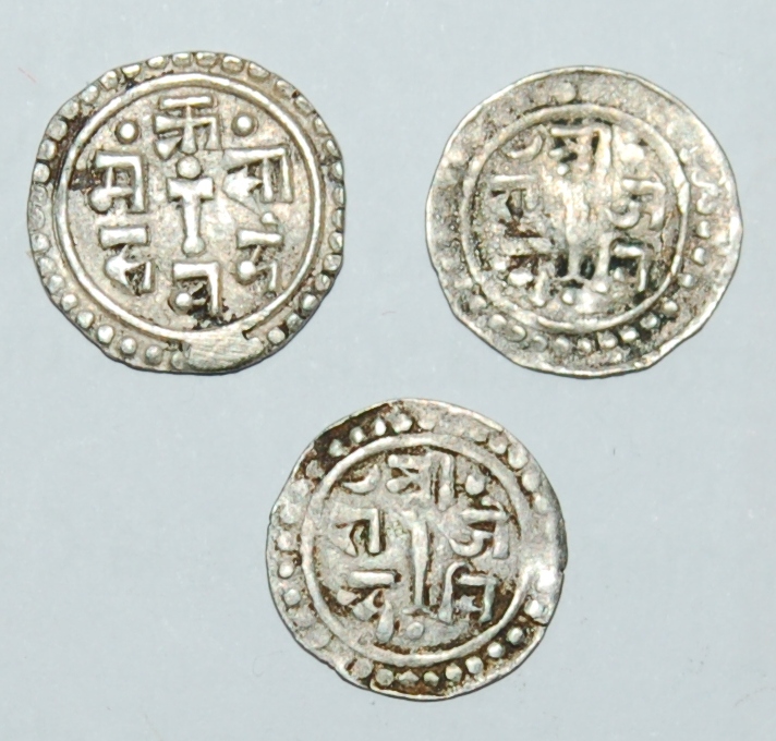 NEPAL MALLA TINY FRACTIONAL LOT (3 PIECES) - foto 2