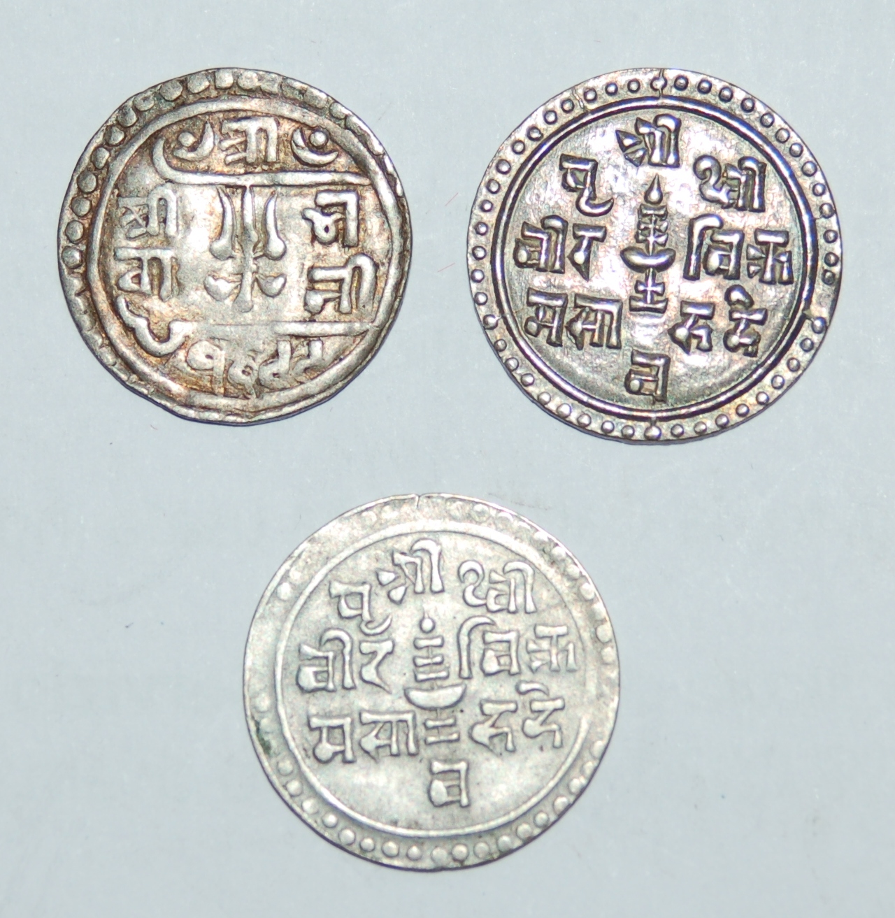 NEPAL SHAH DYNASTY SILVER LOT (3 PIECES) - foto 2