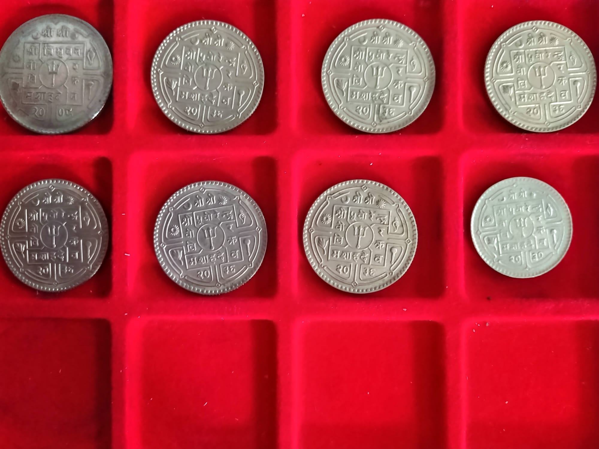 MODERN NEPAL GORKHA LOT (8 PIECES) - foto 2